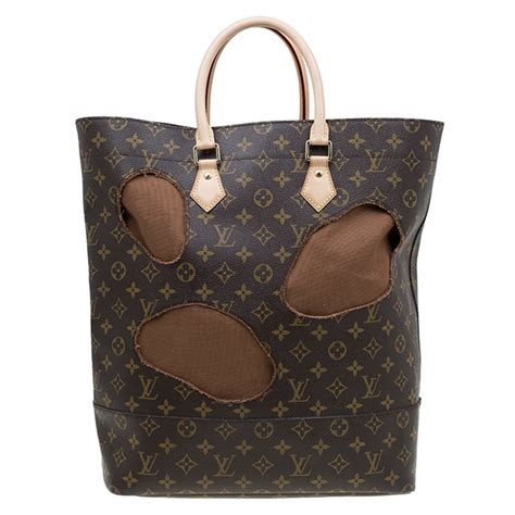 louis vuitton handbag insurance.